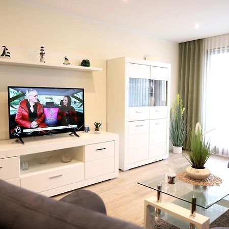 Das Geraeumige 2-Zimmer-Appartement เวสเทอร์แลนด์ ภายนอก รูปภาพ